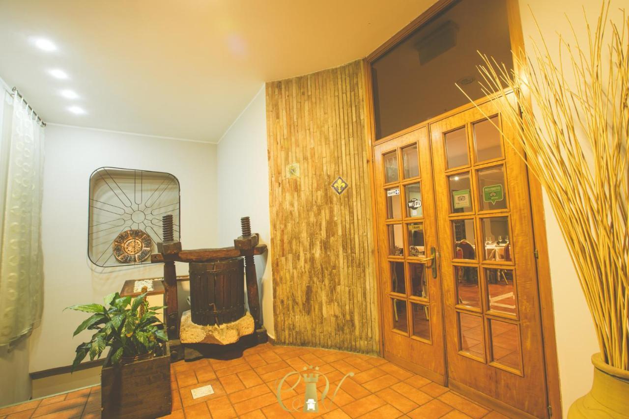 Hotel Camino Vecchio Fossato di Vico Luaran gambar